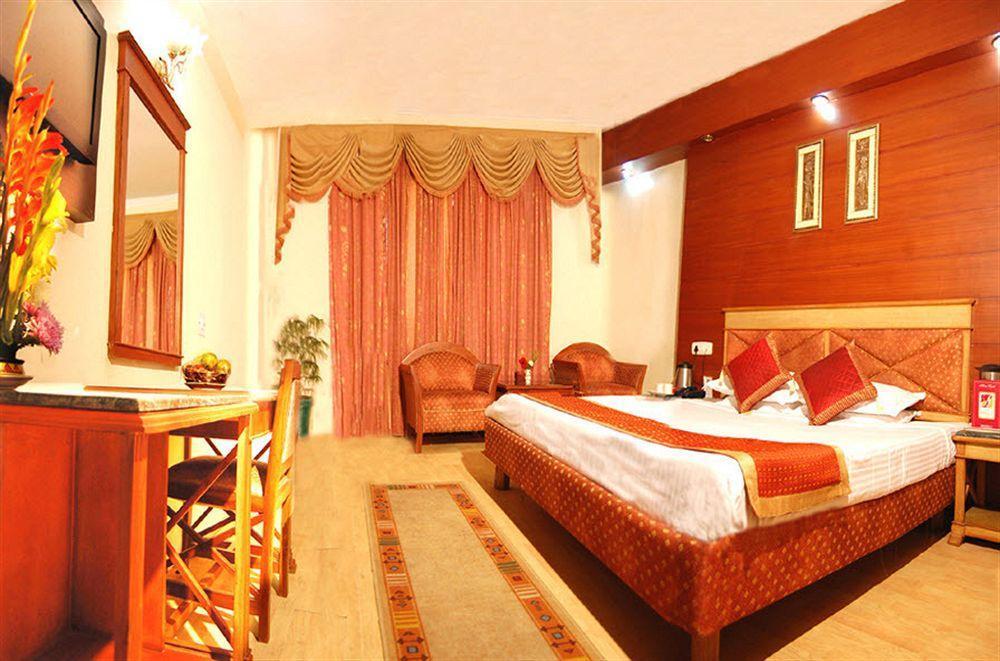 Hotel Angel'S Inn Manāli Zewnętrze zdjęcie